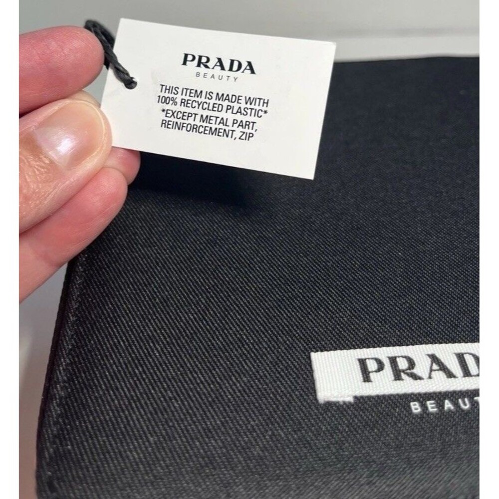 PRADA BEAUTY Pink Black Makeup Bag Pouch Cosmetic Bag Clutch Beauty Box  New - Picture 3 of 5